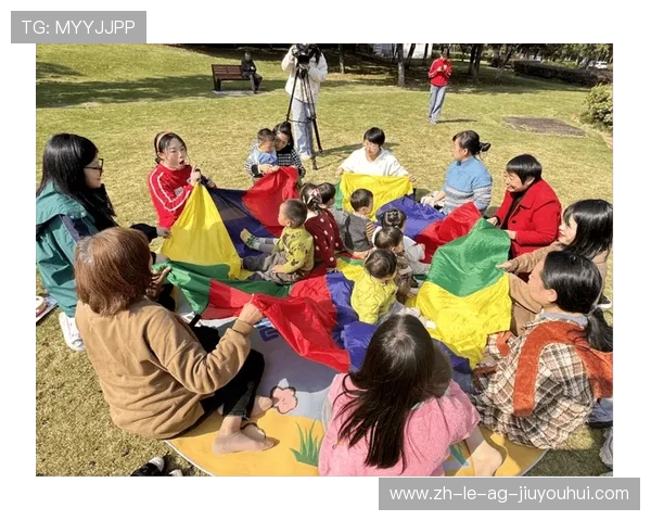 家长陪伴孩子踢足球促进亲子关系和身心发展的一体化体验